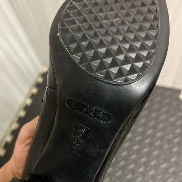 Black Peep Toe Heels - Picture 6 of 6